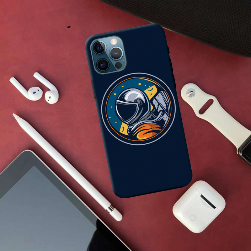 Iphone 12 Pro Astranaut Pattern Printed Cases