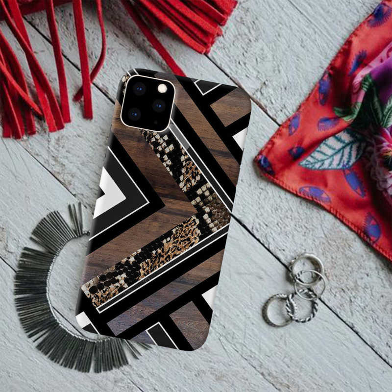 Carpet Pattern Black, White and Brown Pattern Mobile Case Cover For Iphone 11 Pro