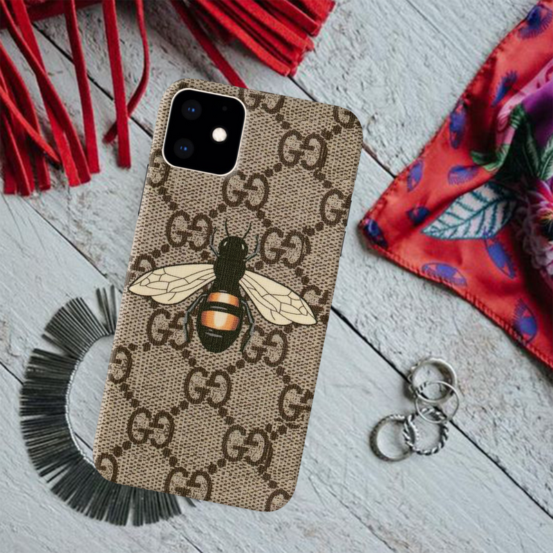 Big Bee Pattern Iphone 11 Back Cover